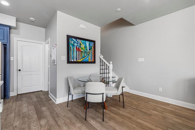 Building Photo - 5759 Headquarters Dr