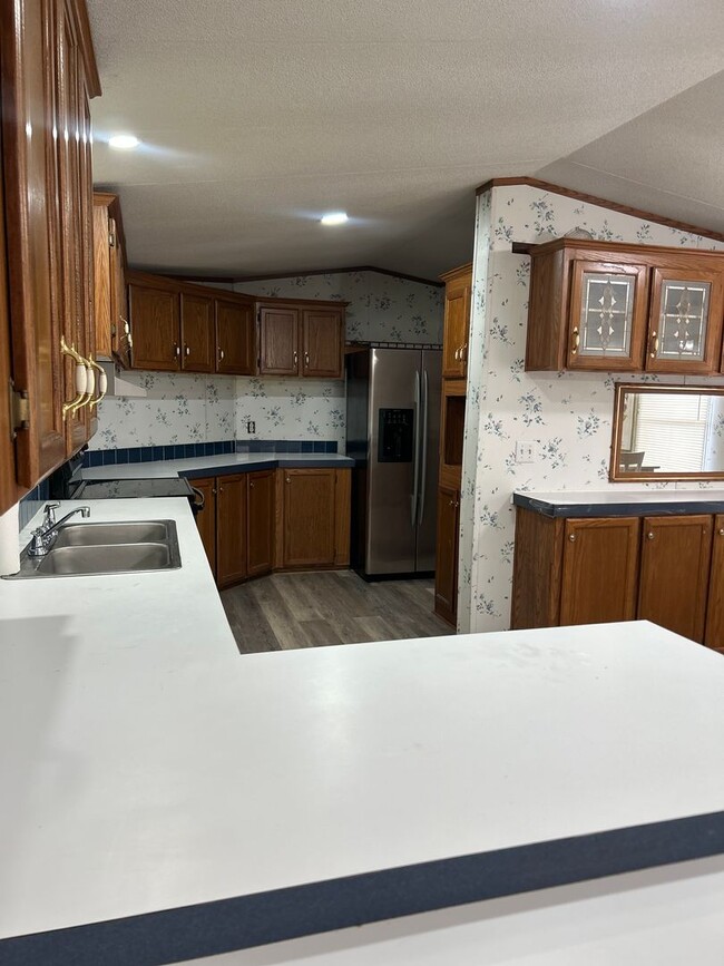 Building Photo - Charming 3 Bed, 2 Bath Home in Prairieville!