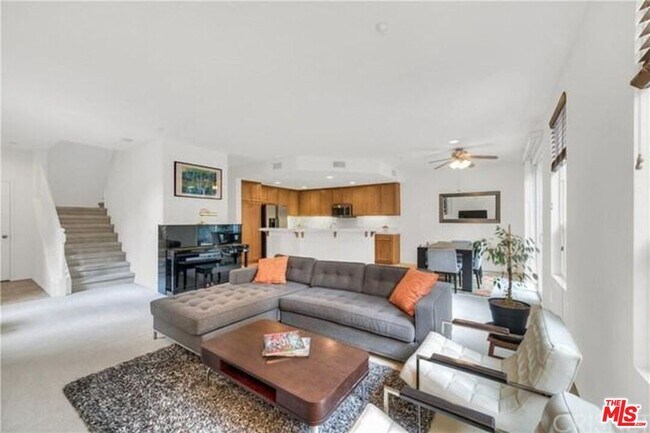 Building Photo - 27021 Pebble Beach Dr