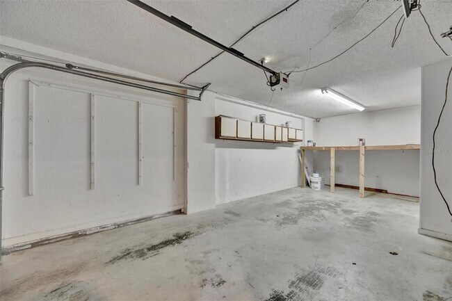 Building Photo - 745 Pinellas Bayway S