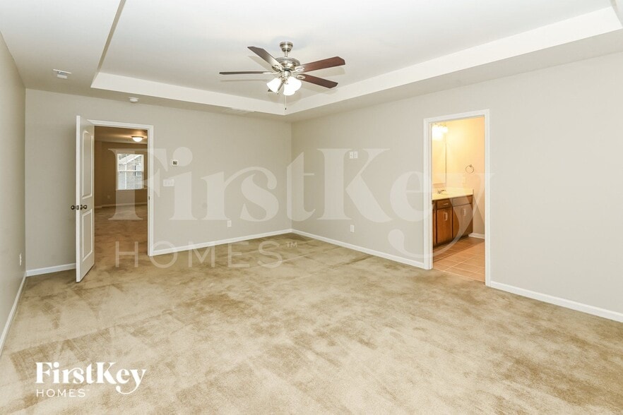 Building Photo - 4312 Staffordshire Ln