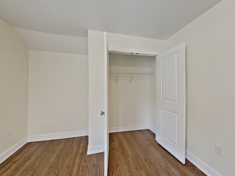 Building Photo - 7918 Stumble Journey Ln