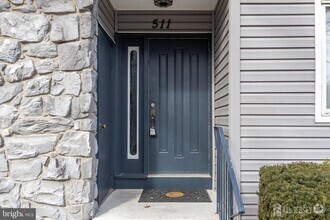 Building Photo - 511 Chanticleer