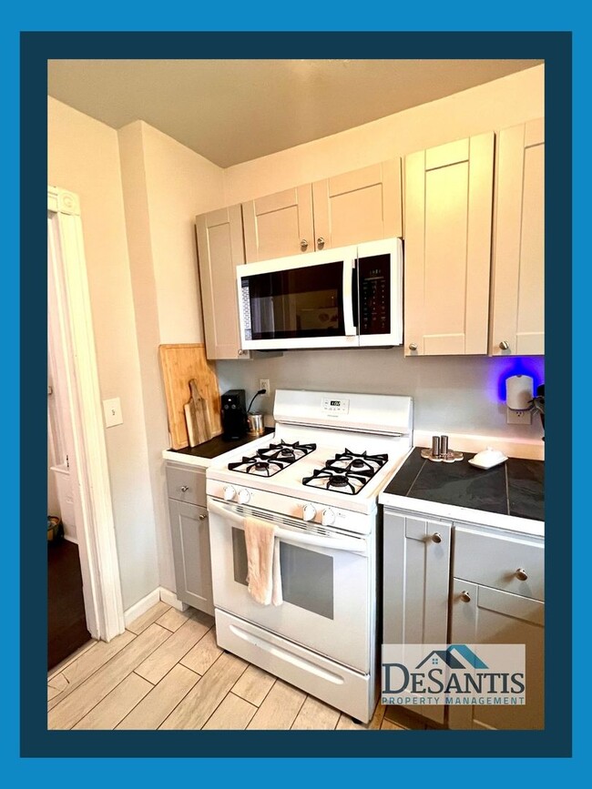 Building Photo - Pittsburgh - 2 Bedroom 1 Bathroom - Spacio...