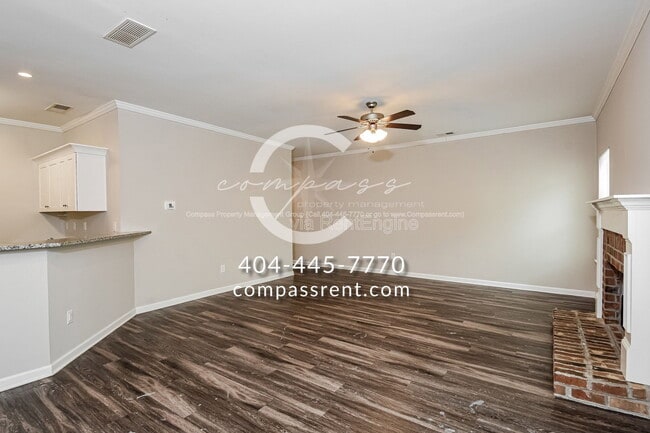Building Photo - 109 Squarewood Ln NW