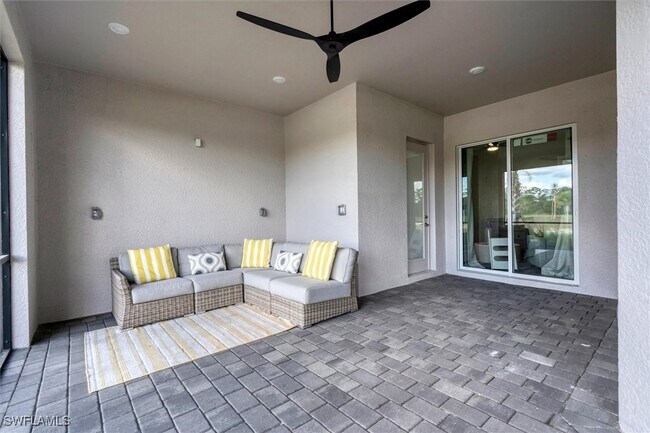 Building Photo - 15889 Cranes marsh Ct