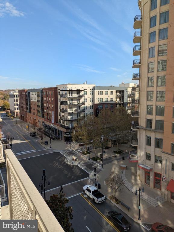 Building Photo - 157 Fleet St