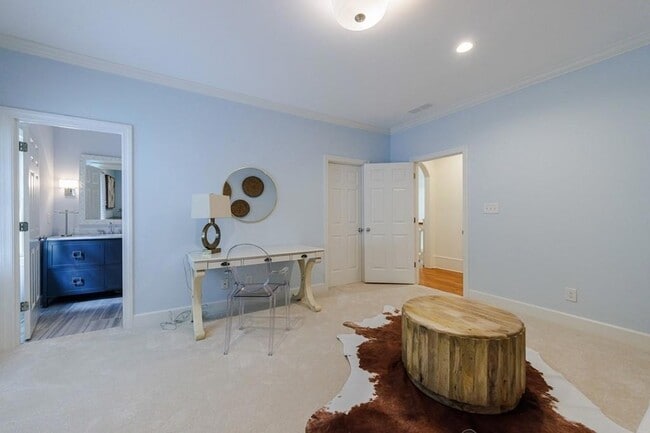 Building Photo - 25 Asheworth Ct NW