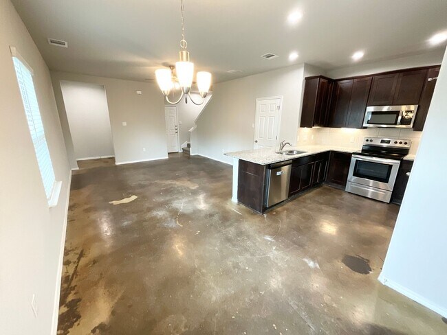 Building Photo - Luxury 2-story | 3-bedroom | 2.5-bath  dup...