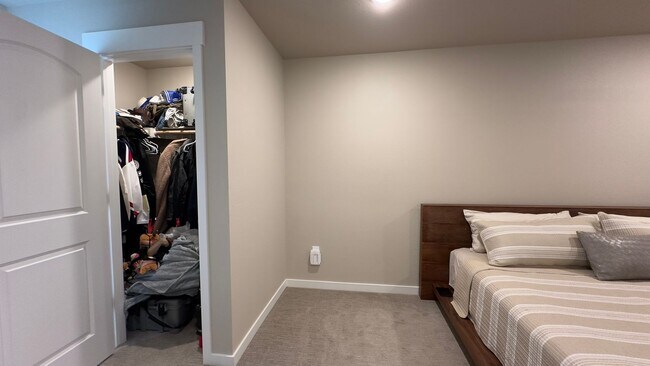Building Photo - Great Townhome in Timnath Lakes