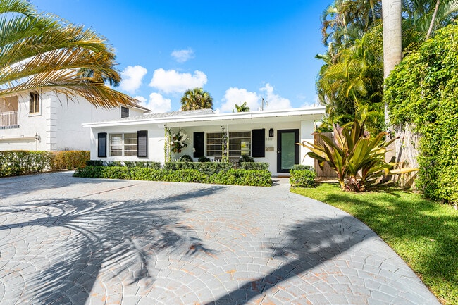 Building Photo - 3511 Washington Rd