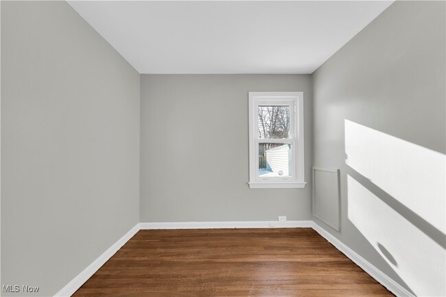 Building Photo - 20570 Morris Ave