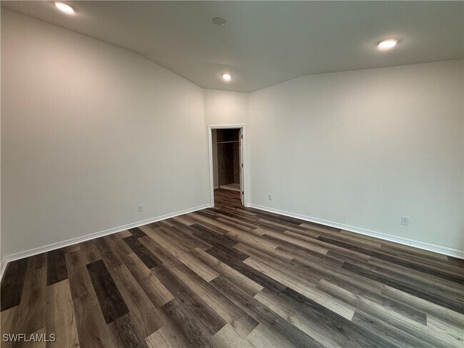 Building Photo - 1712 SW 3rd Terrace