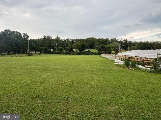 Building Photo - 1573 Garrisonville Rd