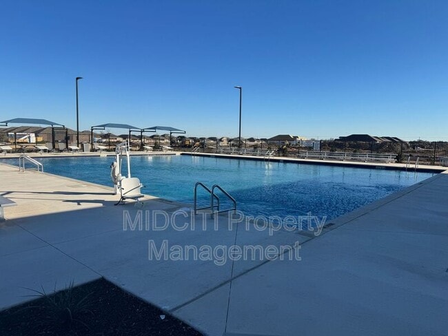 Building Photo - 9161 Luciano Pl