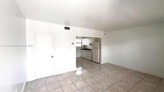 Building Photo - 3711 NW 24th Ave