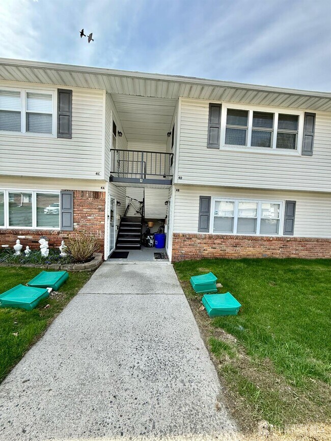 Building Photo - 4 Texas Ct