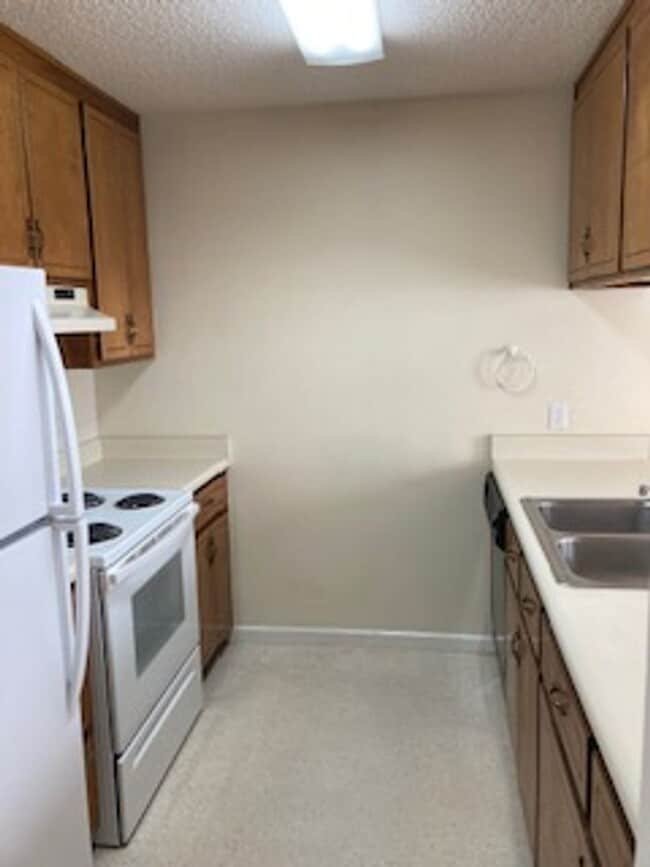 Building Photo - 1463 Green St