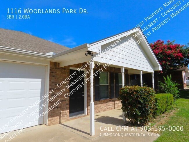 Building Photo - 1116 Woodlands Park Dr