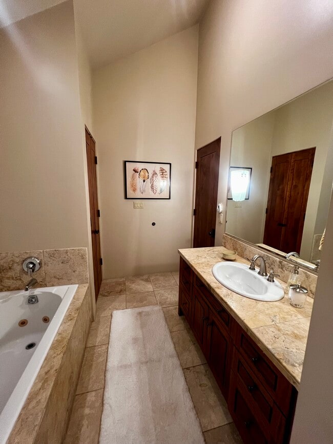 Building Photo - 46 Cattle Dr