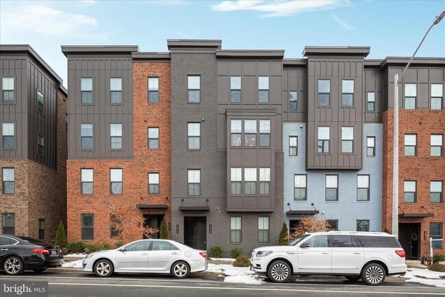 Building Photo - 12910 Sunrise Ridge Aly