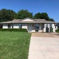 Building Photo - 241 N Murphy Rd