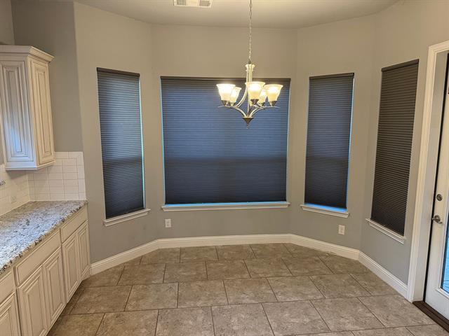 Building Photo - 1610 Singing Water Dr