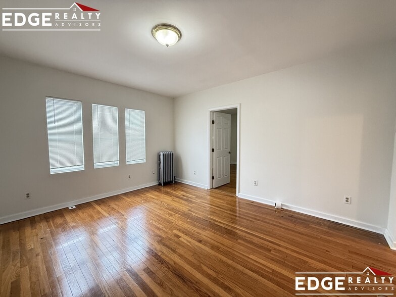 Building Photo - 6 Pama Gardens