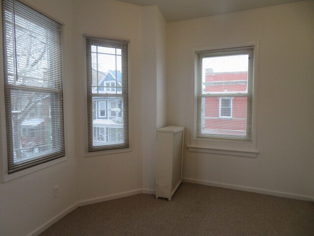 Building Photo - 1552 W Highland Ave