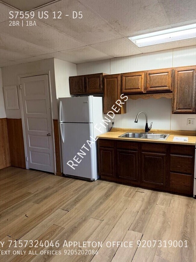 Primary Photo - S7559 US-12