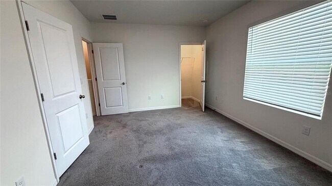 Building Photo - 11071 Crescent Deer Dr