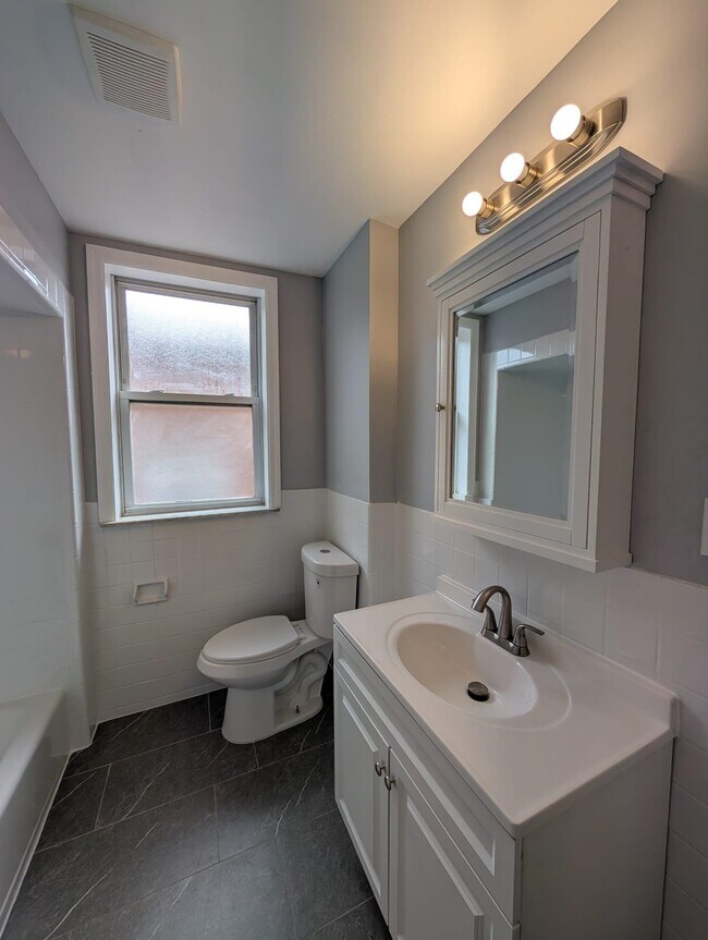 Primary Photo - 506 N 13th St