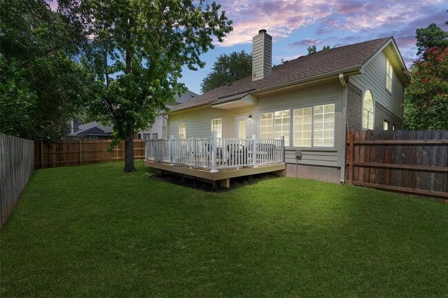 Building Photo - 3817 Newland Dr