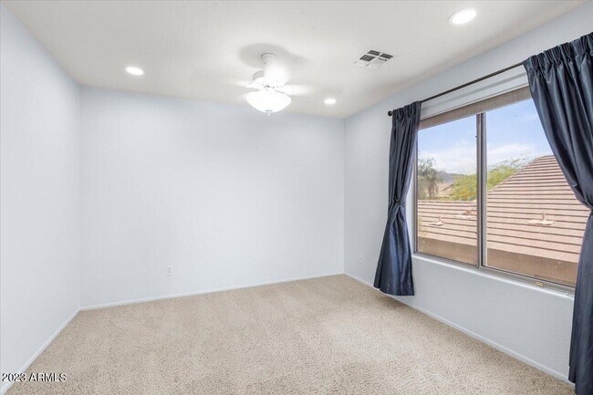 Building Photo - 4615 E Red Range Way