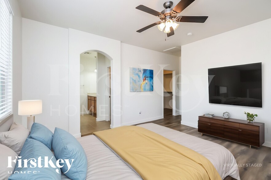 Building Photo - 5044 E Iolite St