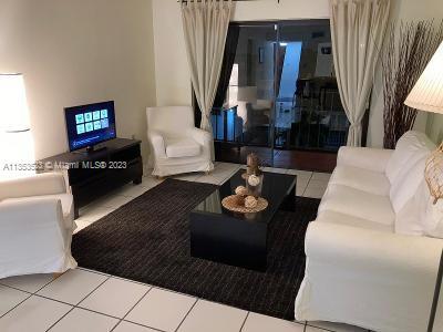 Building Photo - 9124 Collins Ave