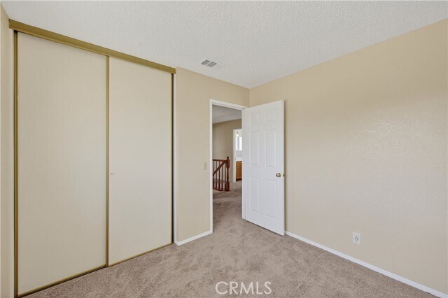 Building Photo - 10728 Valley Dr