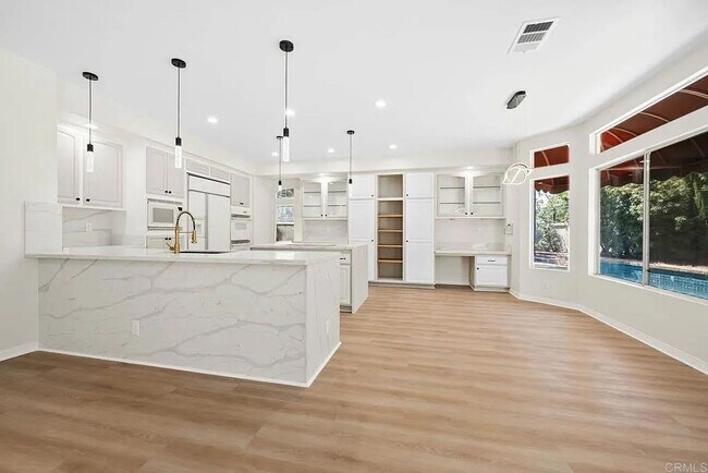 Building Photo - Beautiful Home in Murietta