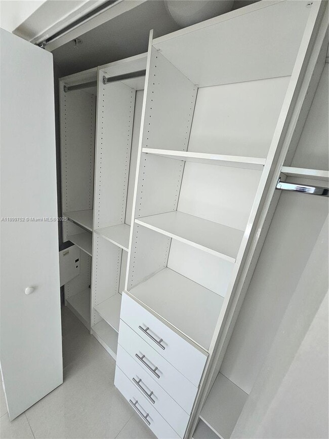 Building Photo - 60 SW 13th St