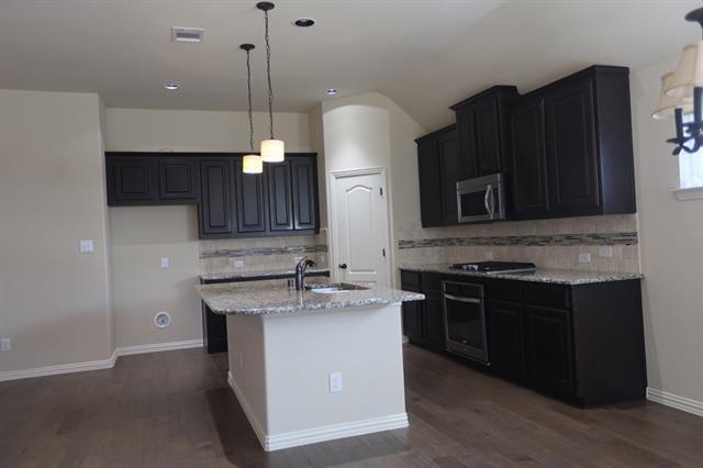 Building Photo - 7513 Guadalupe Way