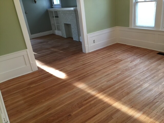 Building Photo - 49 Crestwood Ave