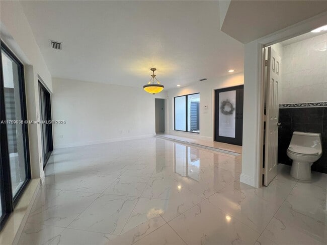 Building Photo - 8735 SW 54th St