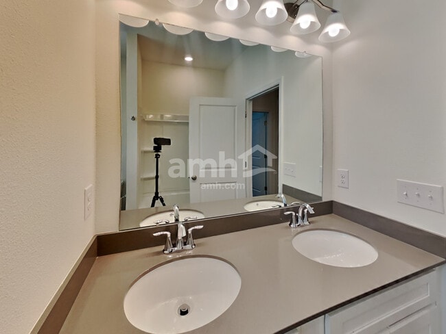 Building Photo - 33918 Thyme Drive