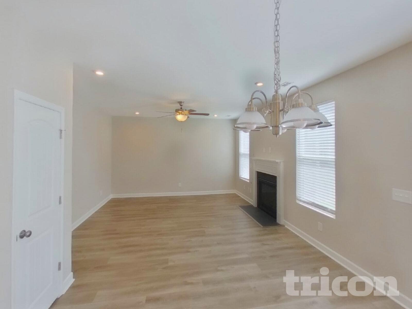 Building Photo - 323 Disley Way