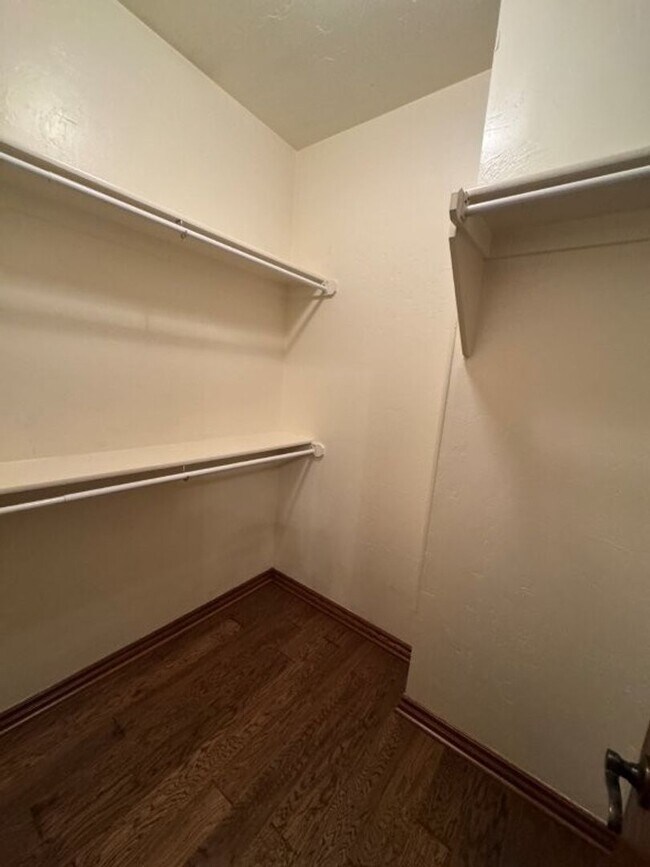 Building Photo - Stunning 3 bed in immaculate community, NO mowing, neighborhood pool, and GATED entry!