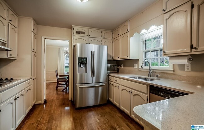 Building Photo - 4105 Shiloh Dr