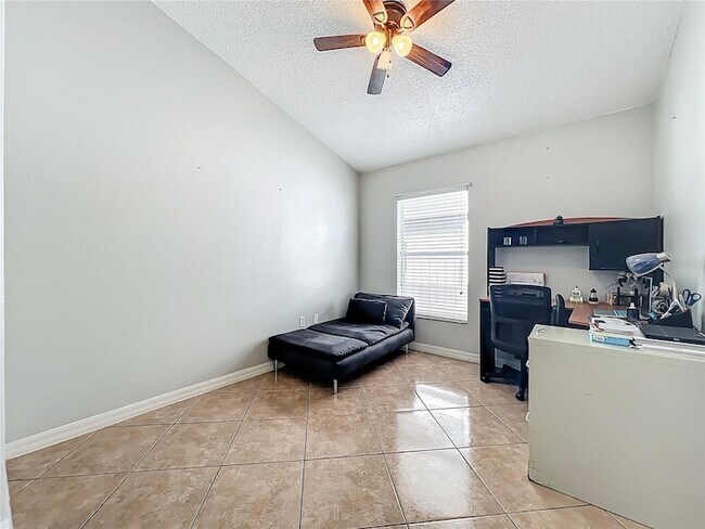 Building Photo - 14826 Lady Victoria Blvd