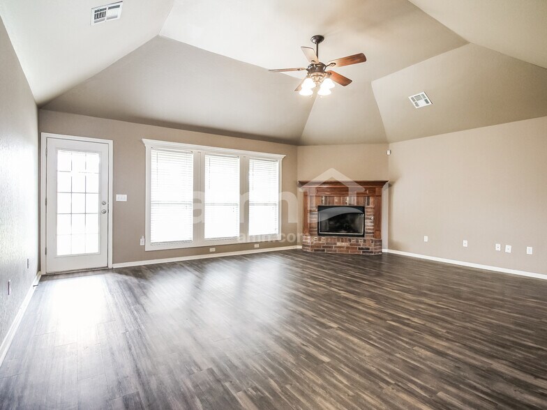 Building Photo - 19422 E 48th St S