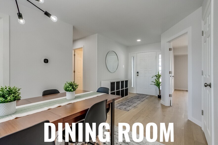 Building Photo - 13489 W Auburn Ave