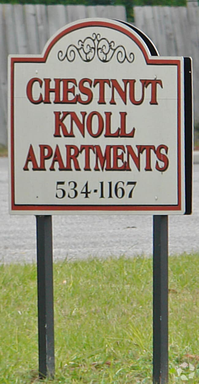 Building Photo - Chestnut Knoll Apartments